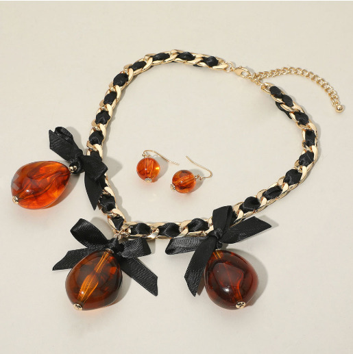 Bold Bow Necklace