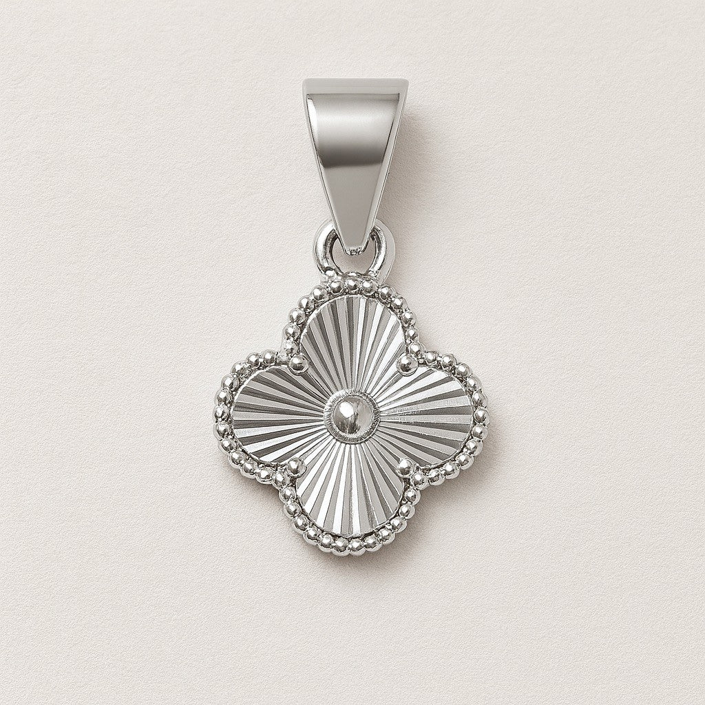 Clover / Quatrefoil Pendant with Chain