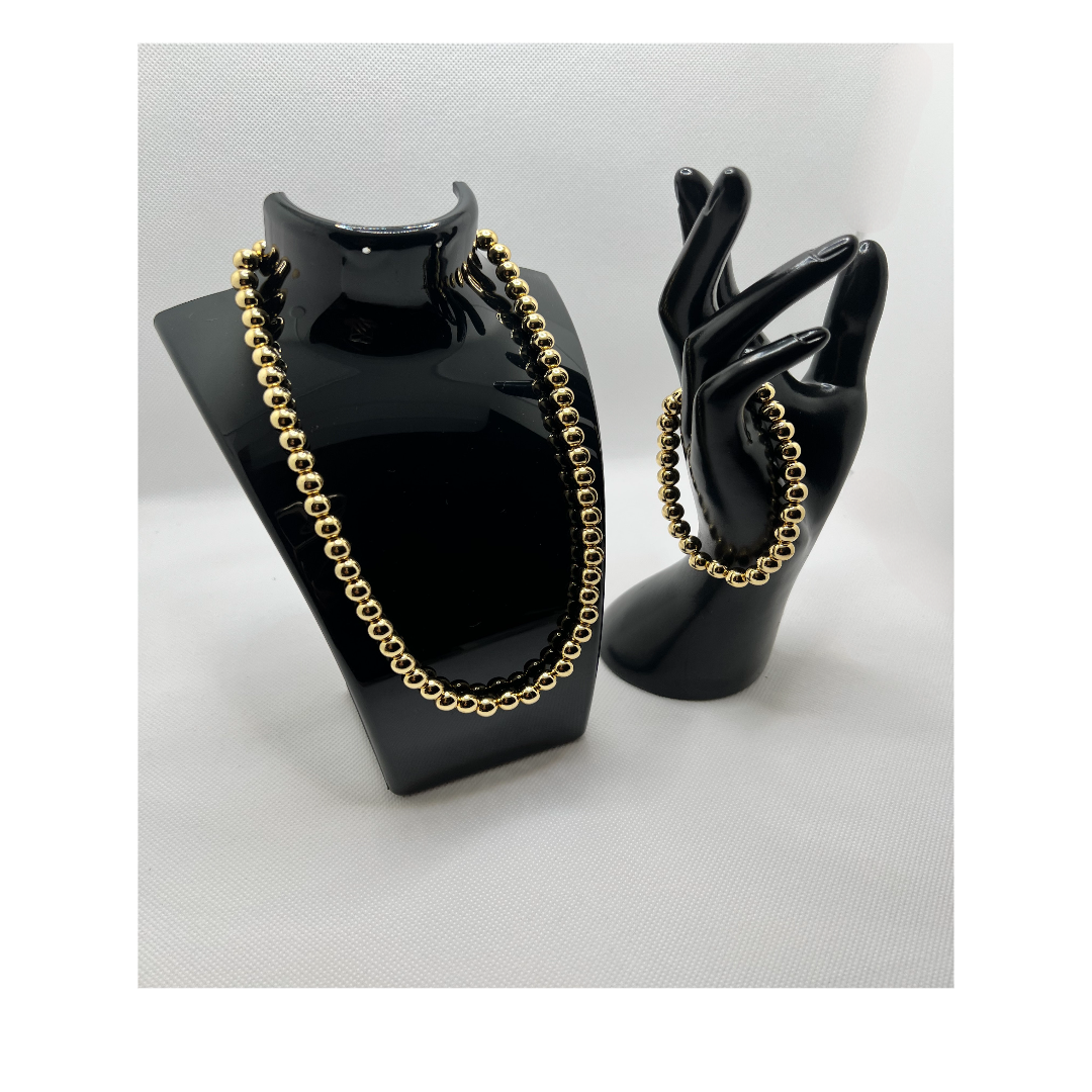 Pearl Necklace and Bracelet Set
