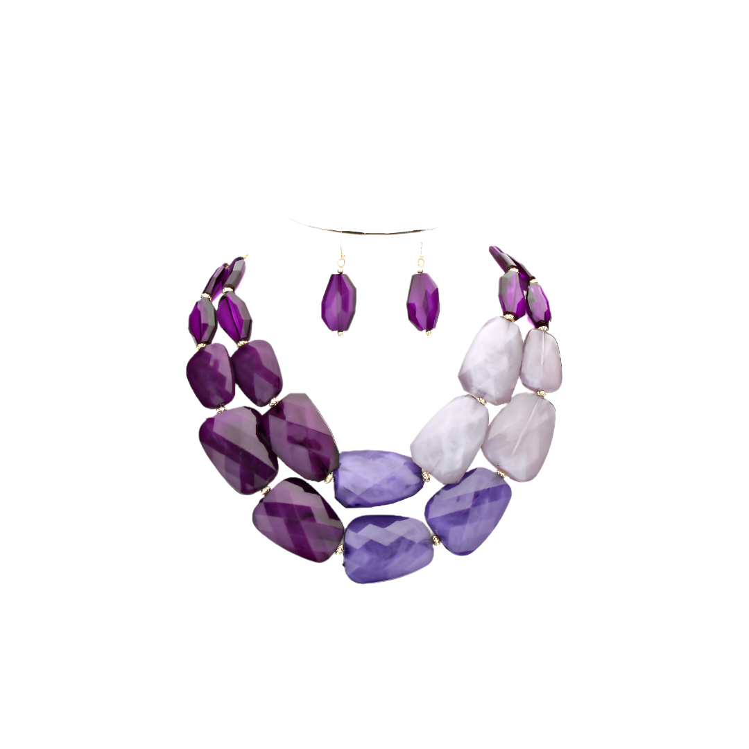 Pebble Resin Necklace
