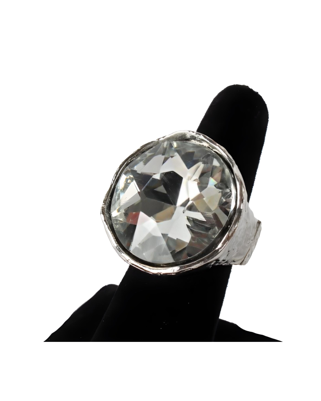 Round Stone Ring