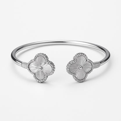 Clover Quatrefoil Bangle