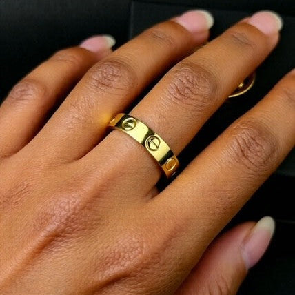 Classic Couture Band, Tarnish Resistant