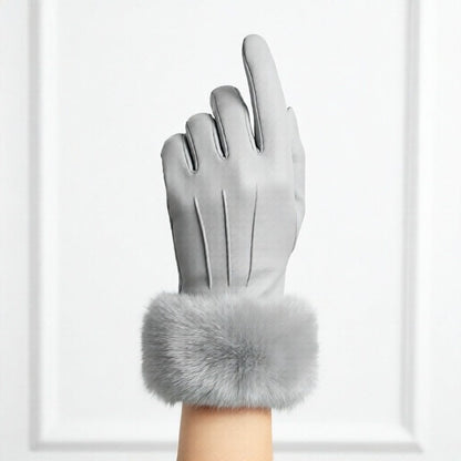 Gloves w/ fur trim