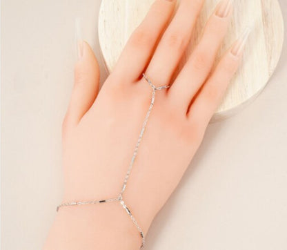 Stacking Hand Chains