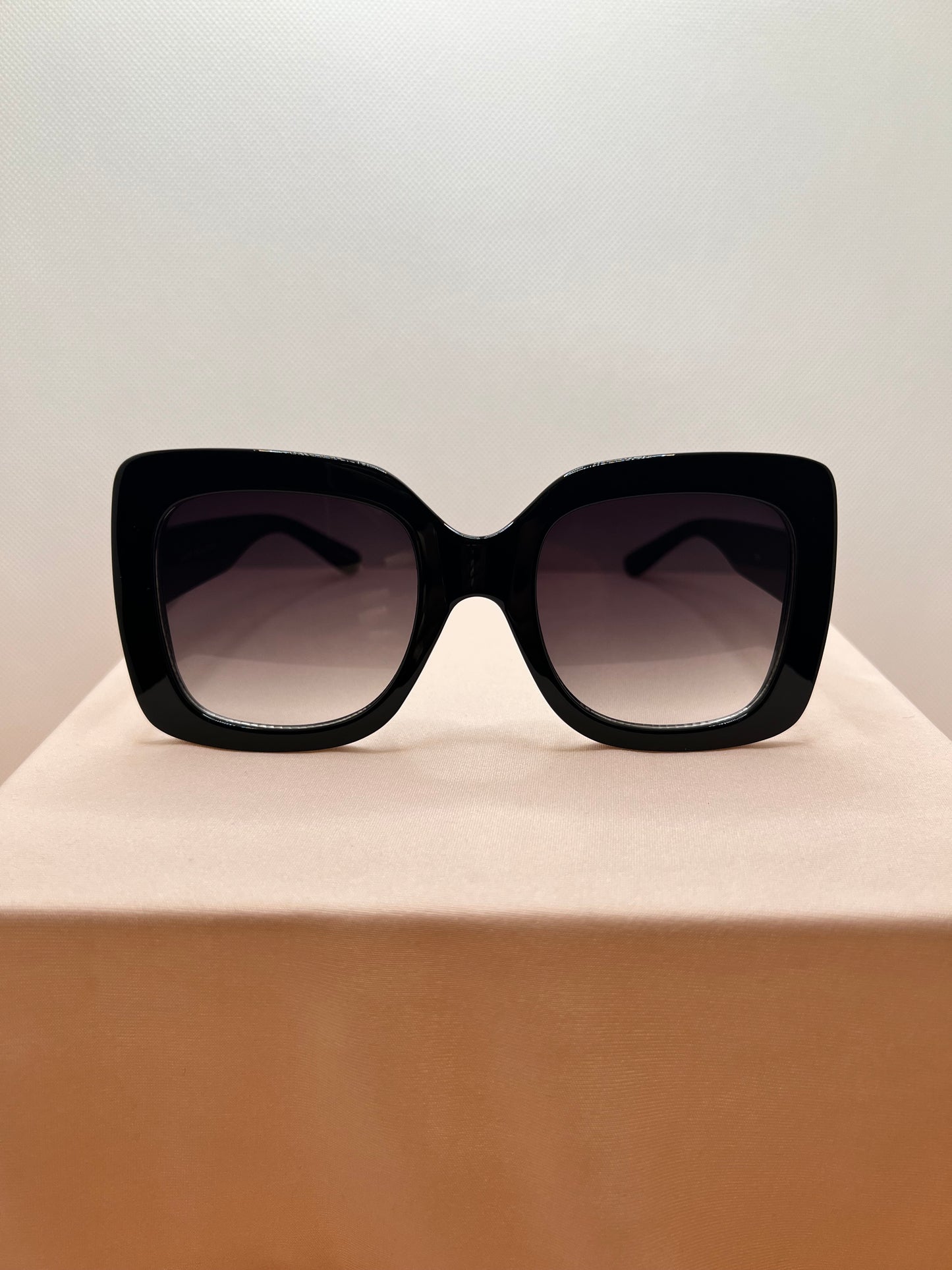 Square Framed Sunglasses